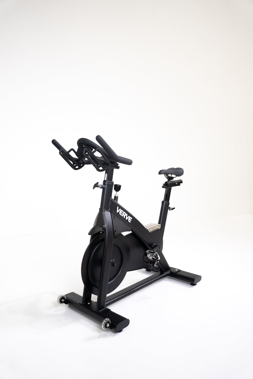 Vélo de spinning VERVE Volt avec console