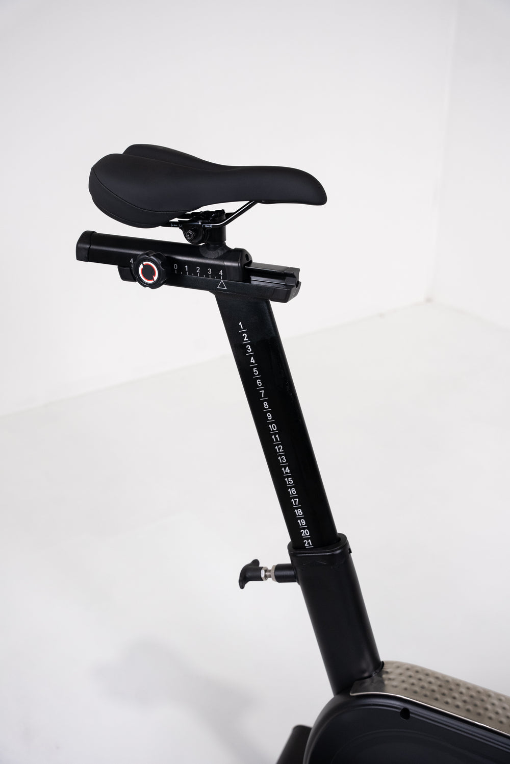 Vélo de spinning VERVE Volt avec console