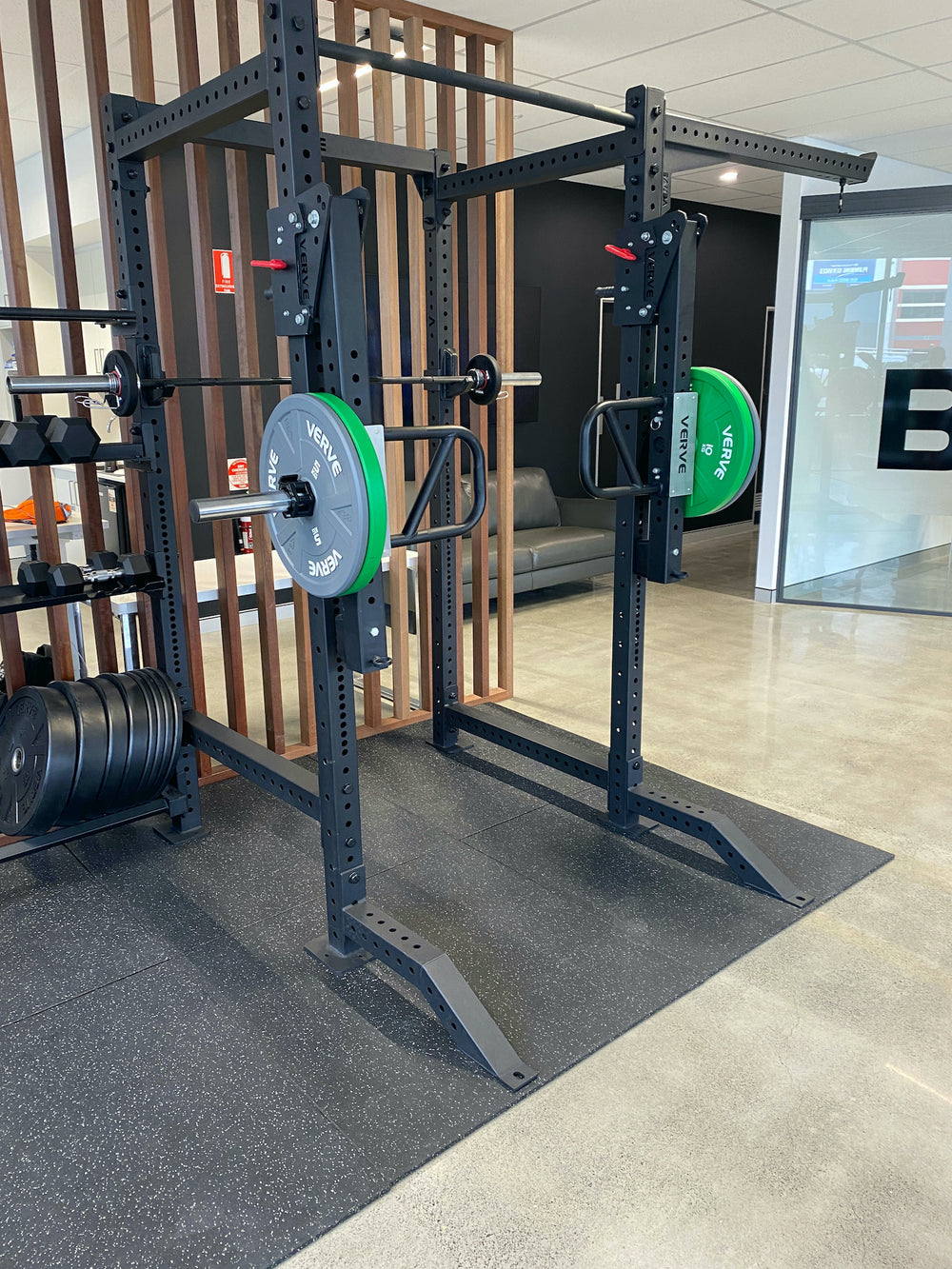 Extensions de pieds avant pour racks de puissance VERVE (paire de 2)