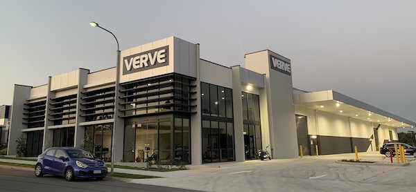 Bâtiment et showroom VERVE Fitness