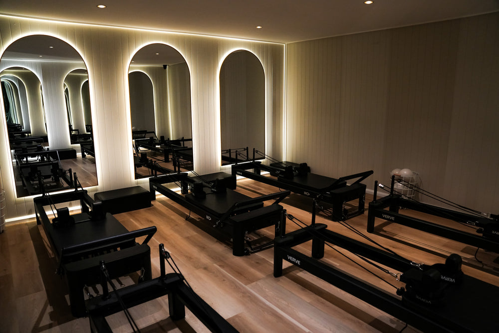 Réformateur de Pilates VERVE Flow - Noir