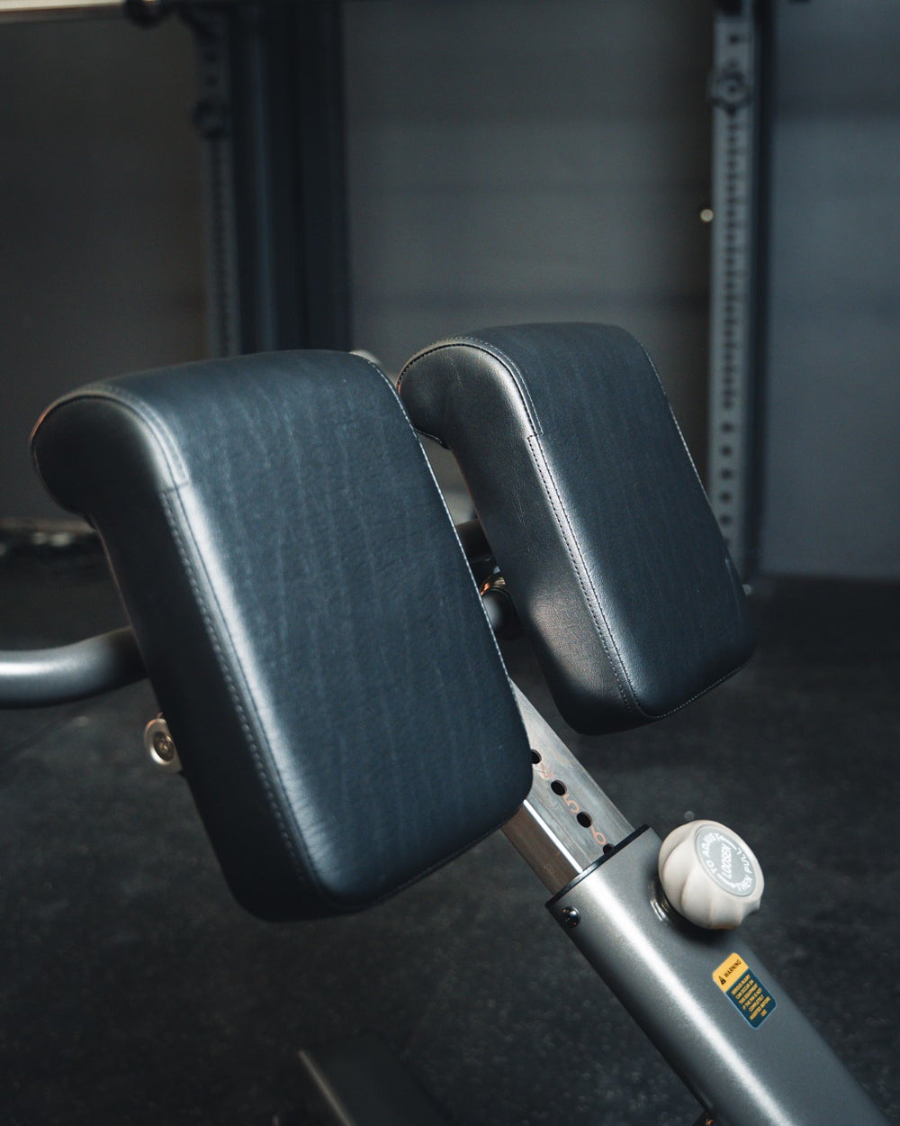 Banc à hyperextension VERVE (Marron) - Série Makoto | Précommande prévue pour début octobre