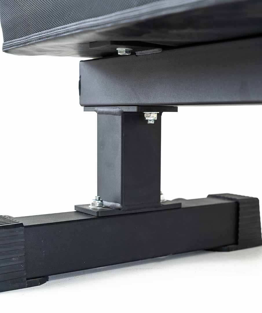 Banc plat de musculation VERVE, coussin de 14 po de largeur